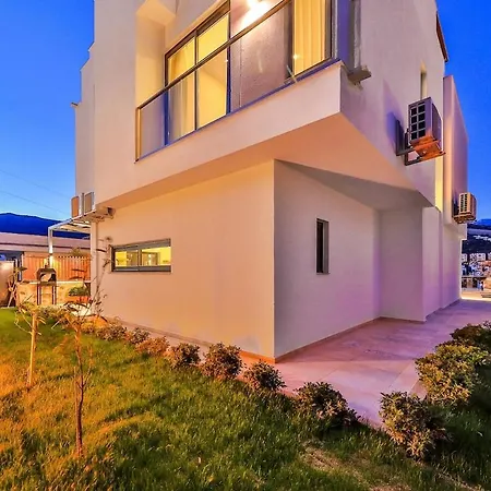 Umut - Kalkan Villa Kaş